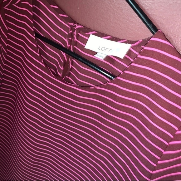 Loft‎ Striped Career Top | Small - Picture 3 of 3